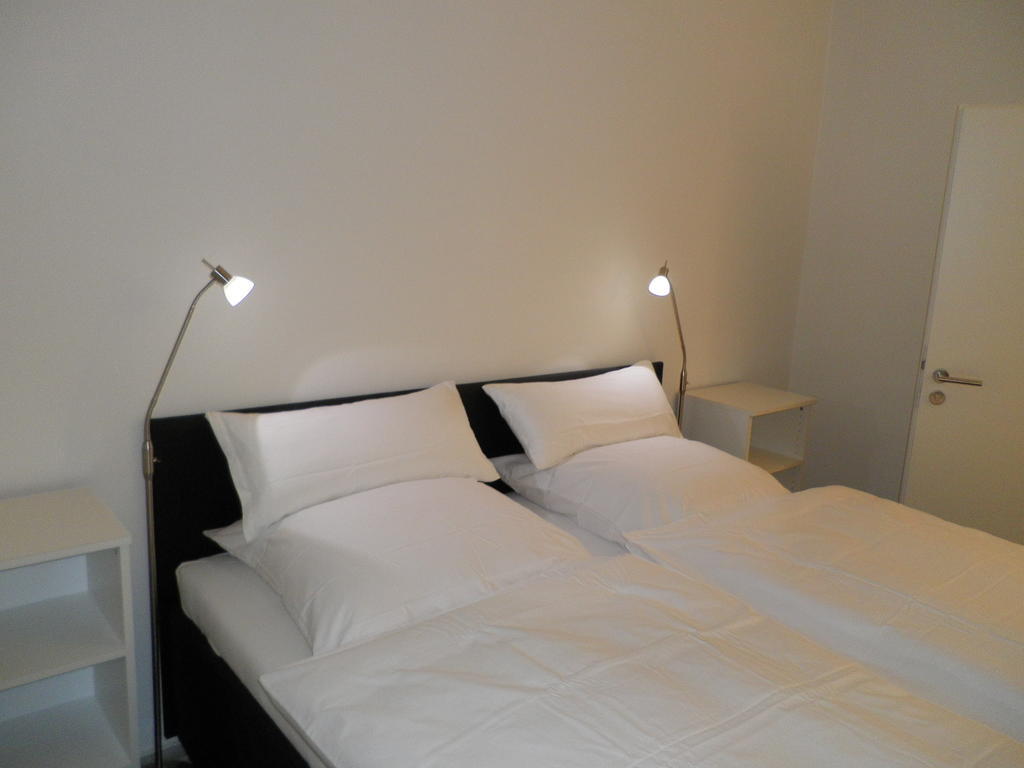 Astra Hotel Kaiserslautern Room photo